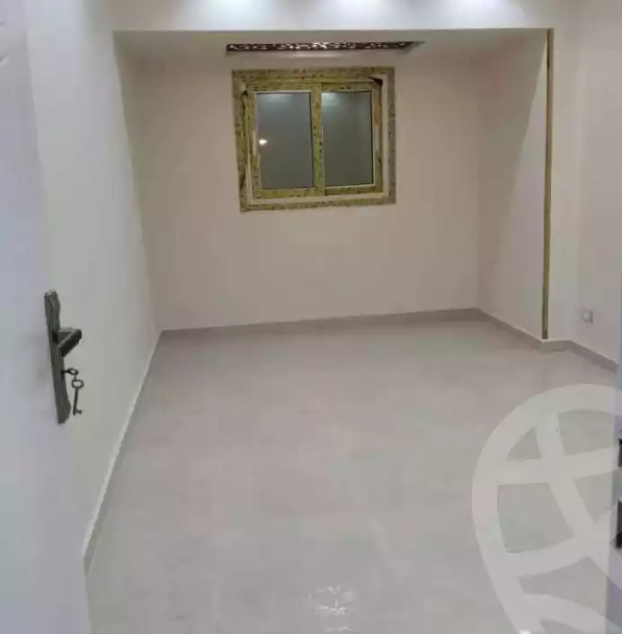 https://aqarmap.com.eg/en/listing/6520808-for-sale-alexandria-el-asafra-shr-45