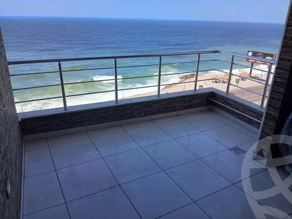 https://aqarmap.com.eg/en/listing/6521193-for-sale-alexandria-camp-cesar