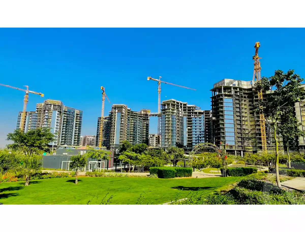https://aqarmap.com.eg/en/listing/6521508-for-sale-cairo-el-sheikh-zayed-city-compounds-zyd-wr-llttwyr-z-tower