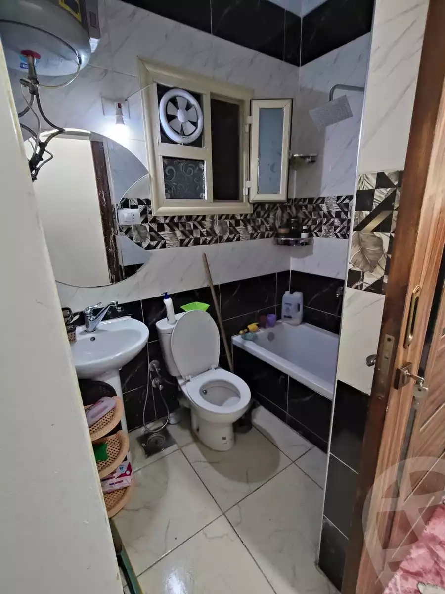 https://aqarmap.com.eg/ar/listing/6521688-for-sale-cairo-helwan-hadayek-helwan-el-khashab-canal