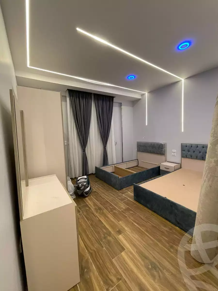 https://aqarmap.com.eg/ar/listing/6521759-for-sale-cairo-el-sheikh-zayed-city-el-hay-elthamen-area-1