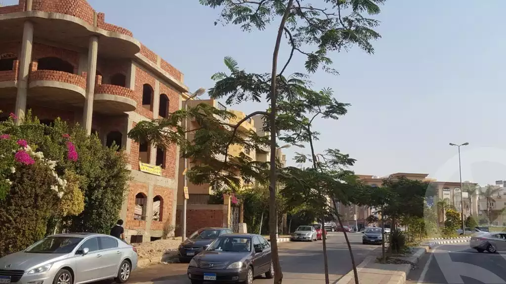 https://aqarmap.com.eg/ar/listing/6523969-for-sale-cairo-new-cairo-el-ahyaa-first-neighborhood-street-2