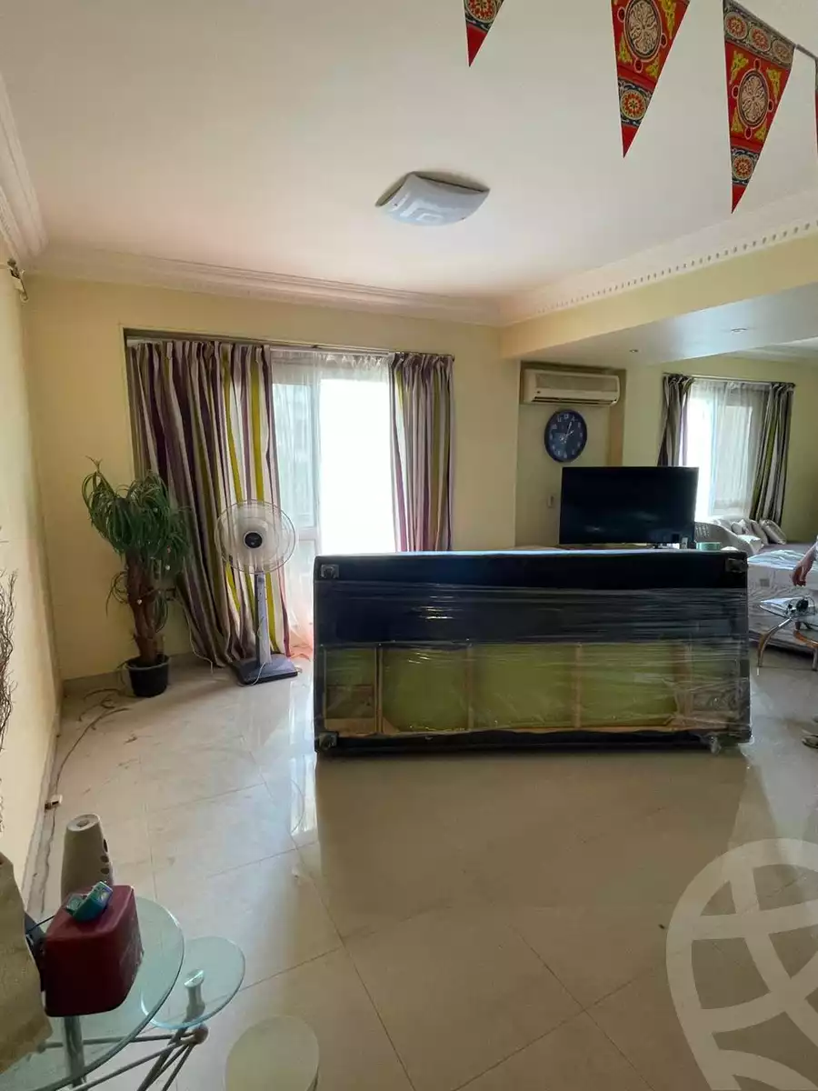 https://aqarmap.com.eg/ar/listing/6525421-for-sale-cairo-el-sheikh-zayed-city-compounds-hadayek-el-mohandiseen