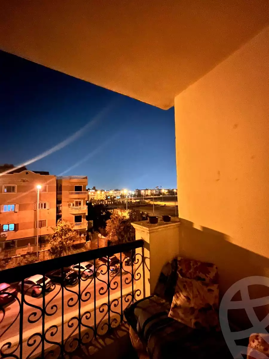 https://aqarmap.com.eg/en/listing/6526253-for-sale-cairo-el-sheikh-zayed-city-el-hay-elsabeaa-lhy-lsb
