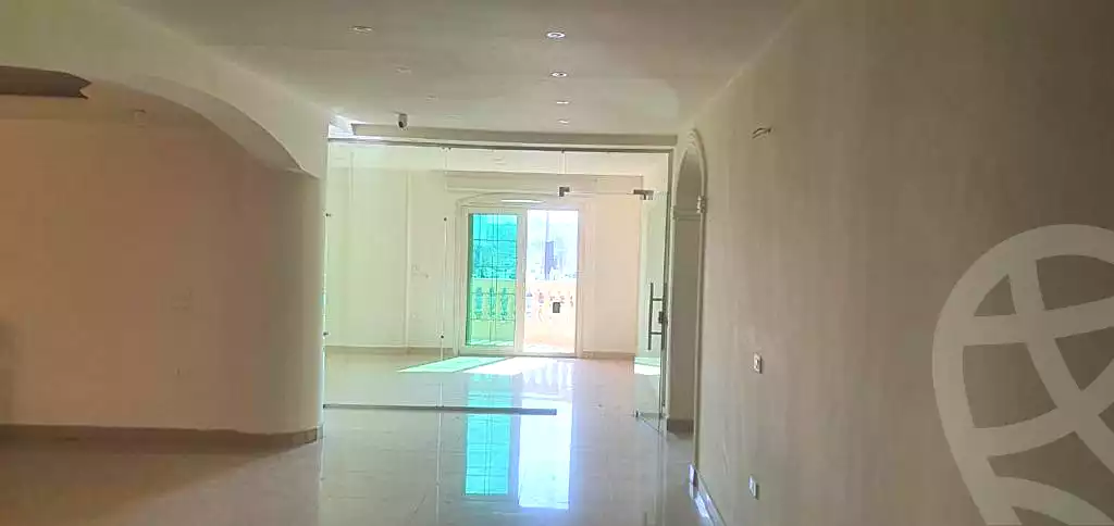 https://aqarmap.com.eg/en/listing/6526236-for-rent-cairo-new-cairo-ganob-el-akadamiya-south-academy-a-zaid-ebn-haretha-st