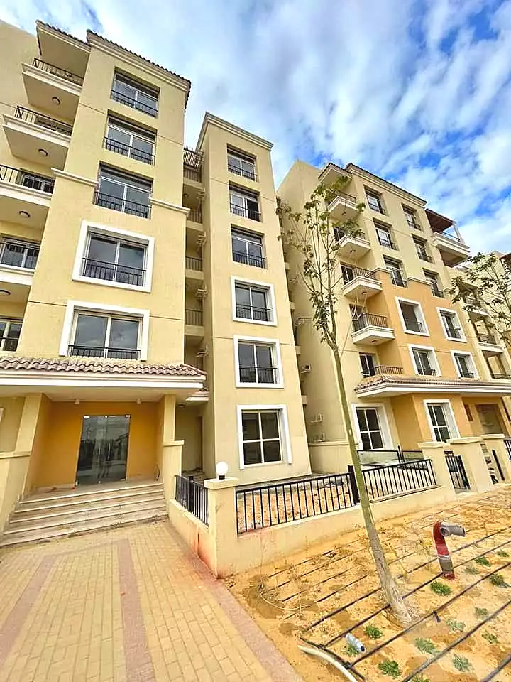 https://aqarmap.com.eg/en/listing/6526006-for-sale-cairo-new-cairo-compounds-sarai-esse-residence-sarai