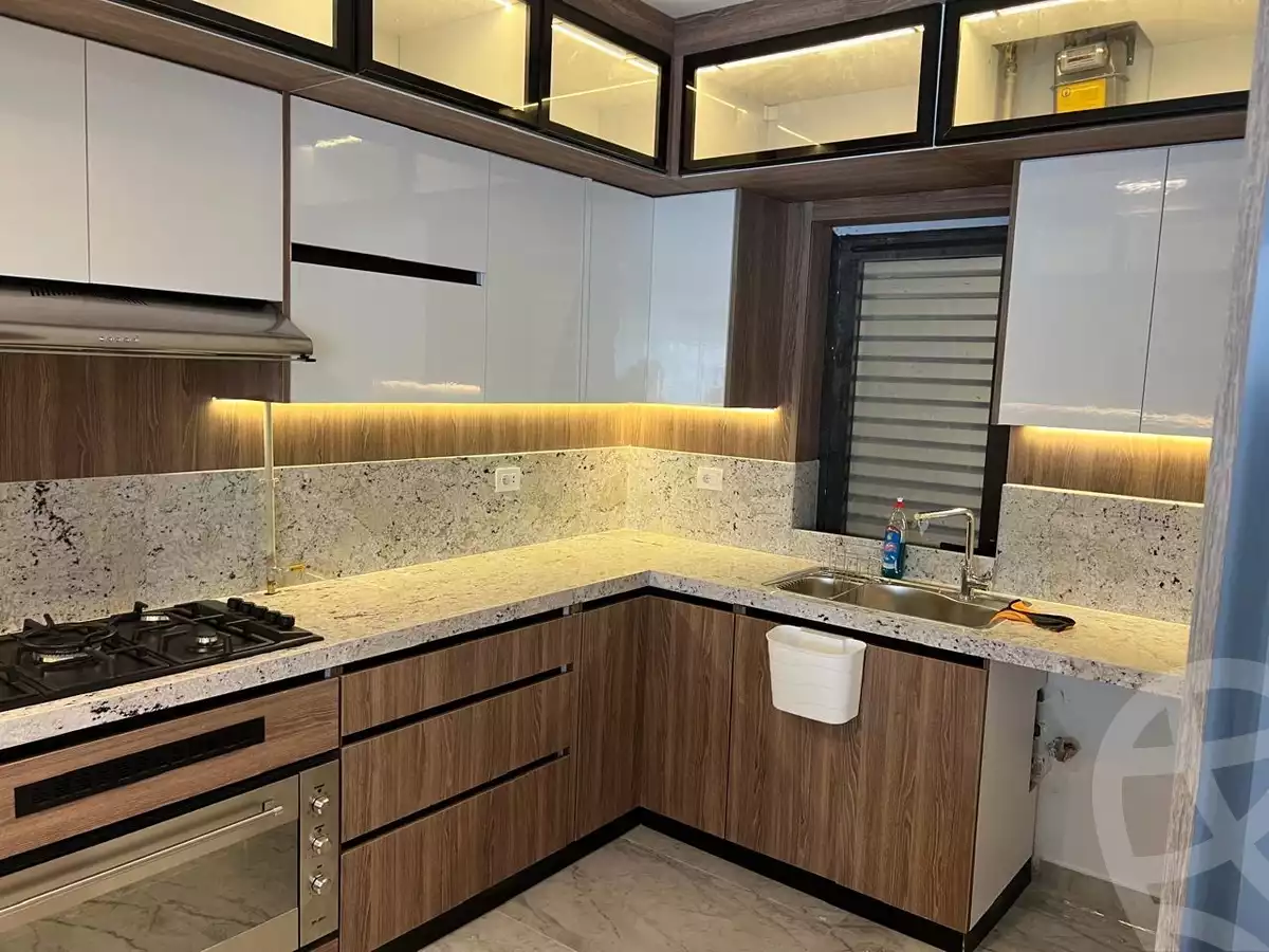 https://aqarmap.com.eg/ar/listing/6526734-for-rent-cairo-new-cairo-compounds-lakeview-residence