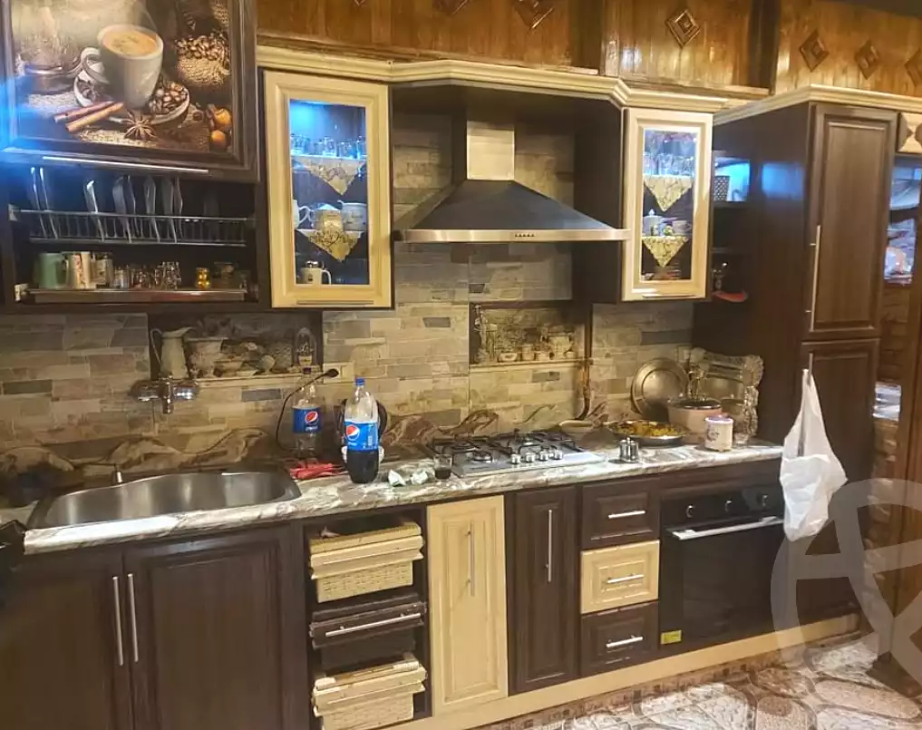 https://aqarmap.com.eg/ar/listing/6527331-for-sale-alexandria-l-jmy-lbytsh-mahmoud-awad-st
