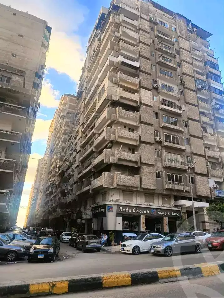 https://aqarmap.com.eg/ar/listing/6527802-for-rent-alexandria-sydy-bshr-sydy-bshr-bhry-shr-mhmwd-l-yswy