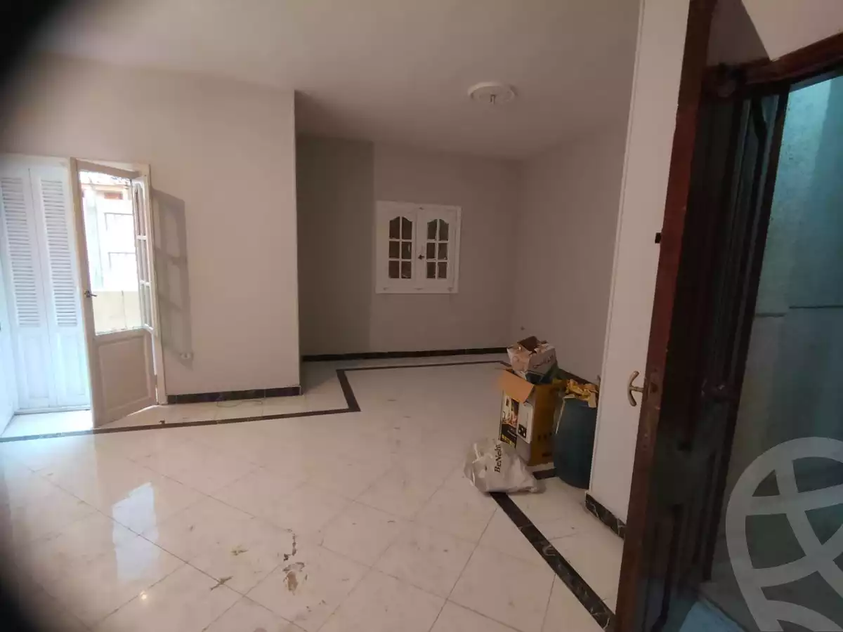 https://aqarmap.com.eg/ar/listing/6528036-for-rent-cairo-new-cairo-first-settlement-neighbourhood-10-el-shaheed-abdul-fattah-ahmed-st