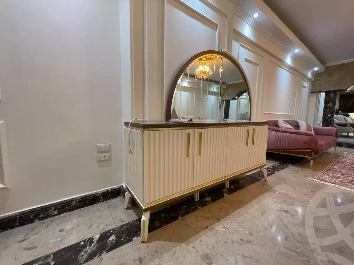 https://aqarmap.com.eg/ar/listing/6529284-for-rent-cairo-manial-kwrnysh-lmnyl