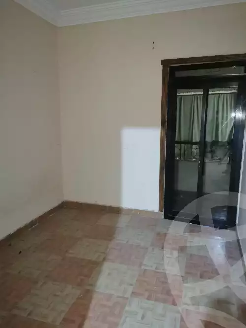 https://aqarmap.com.eg/ar/listing/6525694-for-sale-cairo-ain-shams-yn-shms-lgrby-shr-hsyn-qtl