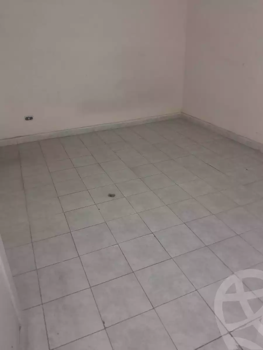 https://aqarmap.com.eg/en/listing/6532360-for-sale-alexandria-el-asafra-l-sfr-bhry