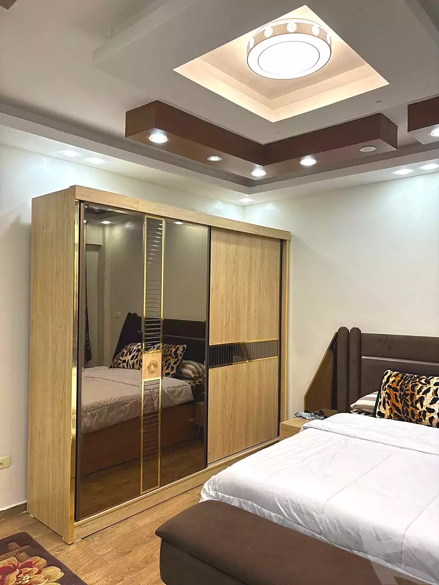 https://aqarmap.com.eg/ar/listing/6532732-for-rent-cairo-6th-of-october-compounds-jn-ktwbr