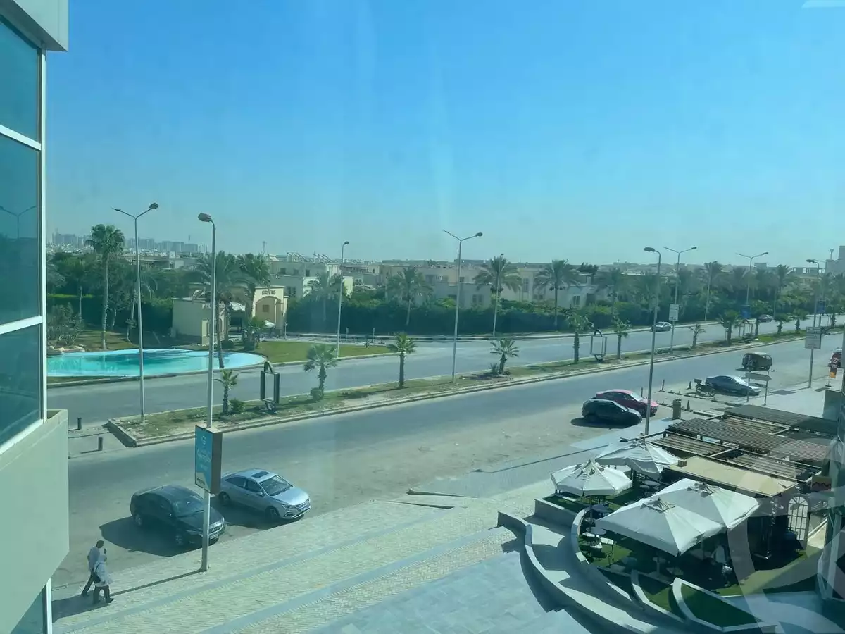 https://aqarmap.com.eg/ar/listing/6533492-for-sale-cairo-el-sheikh-zayed-city-compounds-kargo-mall