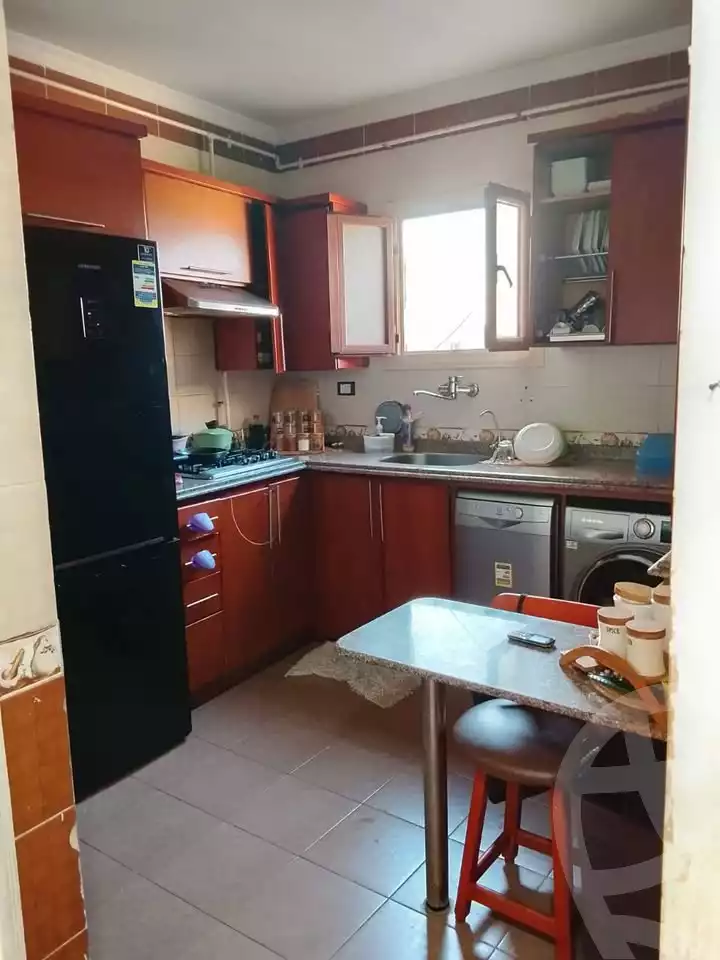 https://aqarmap.com.eg/ar/listing/6534383-for-sale-alexandria-lauran-shr-bw-qyr-tryq-lhry