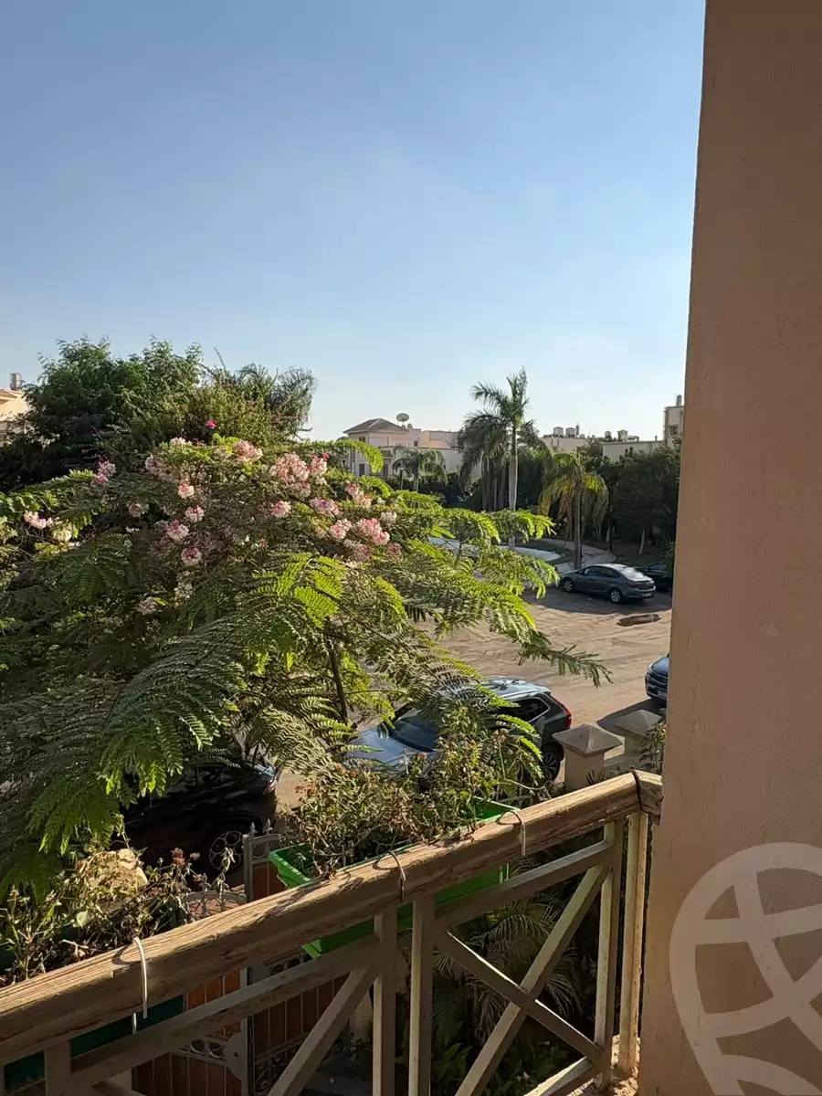 https://aqarmap.com.eg/en/listing/6530039-for-sale-cairo-el-sheikh-zayed-city-compounds-greens