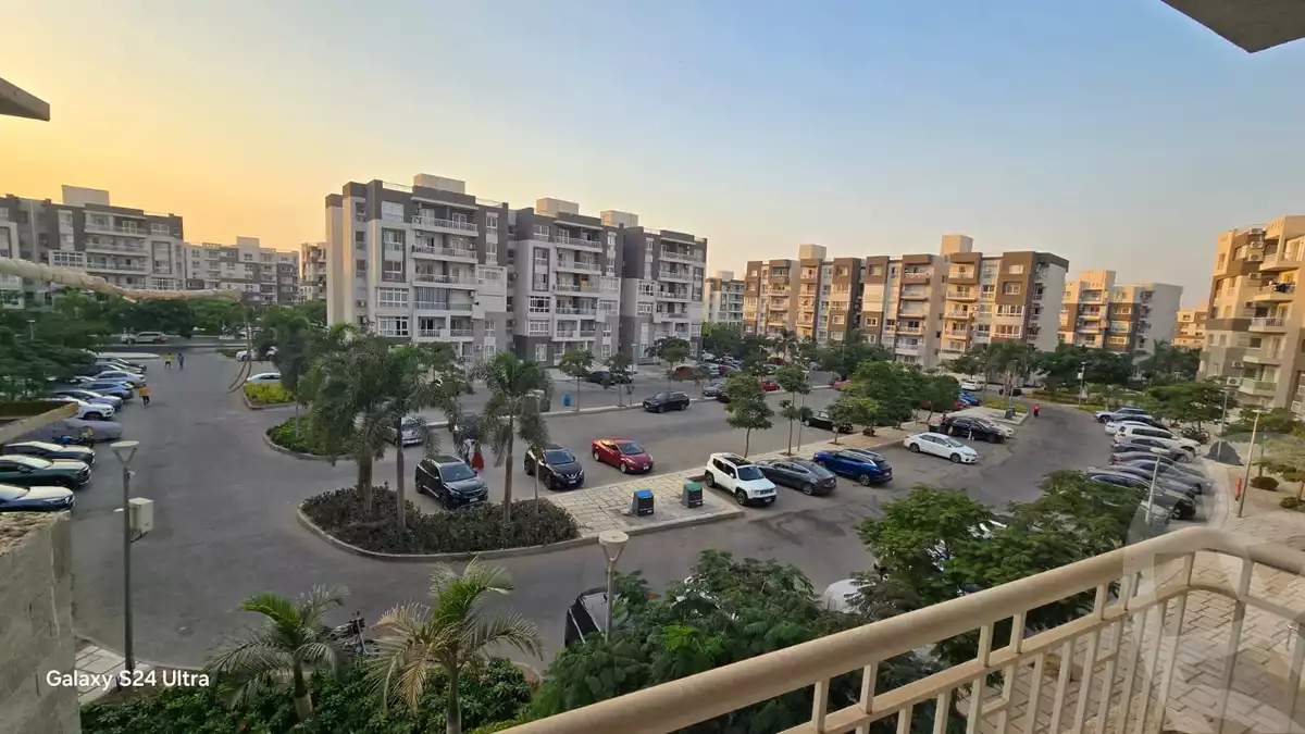 https://aqarmap.com.eg/en/listing/6535178-for-sale-cairo-new-cairo-madinaty-bryfdw
