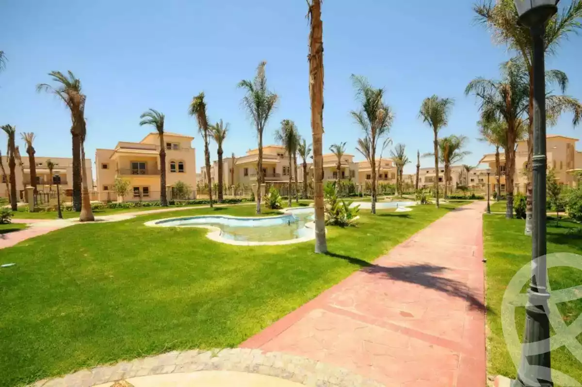 https://aqarmap.com.eg/en/listing/6535385-for-sale-cairo-el-sheikh-zayed-city-compounds-greens