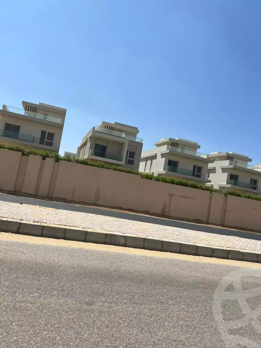 https://aqarmap.com.eg/en/listing/6538448-for-sale-cairo-el-sheikh-zayed-city-compounds-bliss-gate-compound-torec