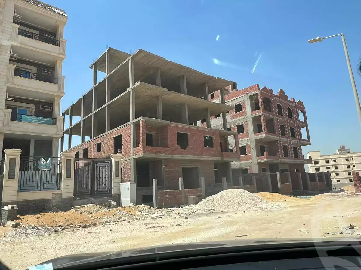 https://aqarmap.com.eg/en/listing/6538474-for-sale-cairo-new-cairo-bait-el-watan-sixth-neighborhood