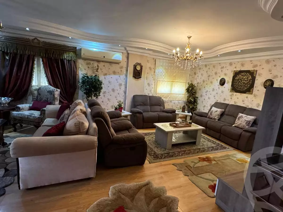 https://aqarmap.com.eg/en/listing/6538546-for-sale-cairo-el-sheikh-zayed-city-el-hay-elsabeaa-lhy-lsb