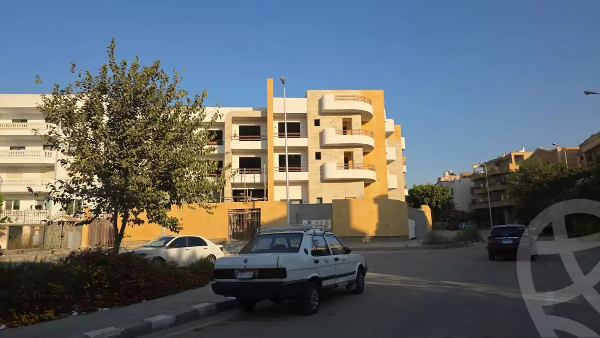 https://aqarmap.com.eg/ar/listing/6539434-for-sale-cairo-new-cairo-el-banafsg-el-banafsag-5-zakaria-ahmed-st