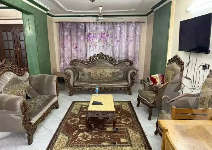 https://aqarmap.com.eg/ar/listing/6539818-for-rent-cairo-faisal-kafr-tohormos-queen-nazli-st