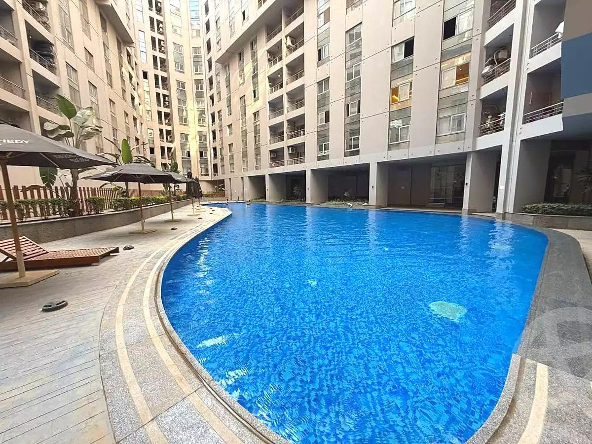 https://aqarmap.com.eg/ar/listing/6540120-for-sale-cairo-new-cairo-el-kattameya-compounds-in-kattameya-crystal-plaza