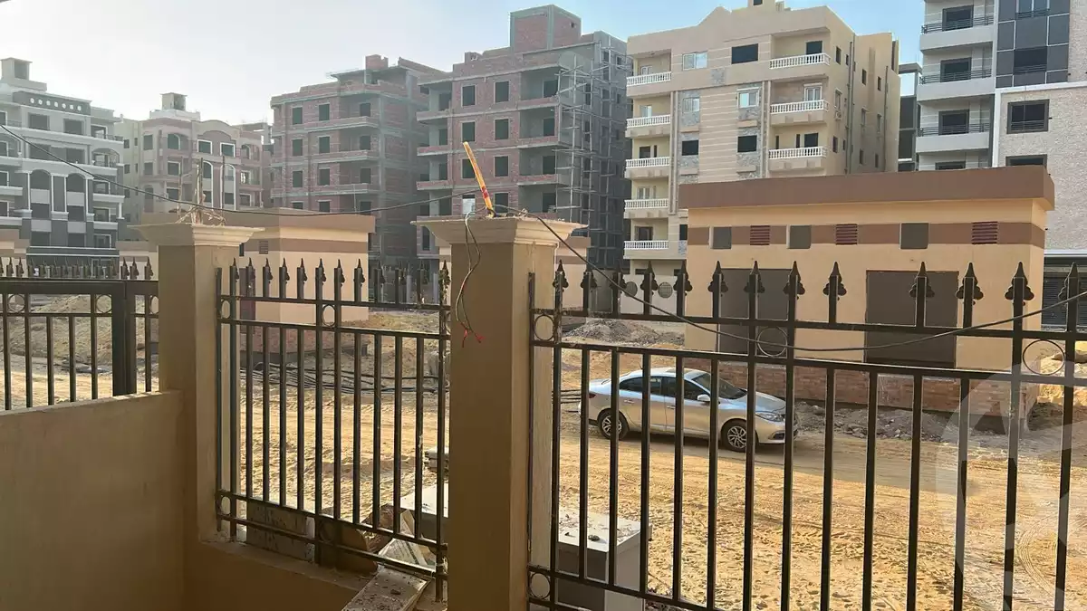 https://aqarmap.com.eg/ar/listing/6540645-for-sale-cairo-6th-of-october-el-ahyaa-neighborhood-9th
