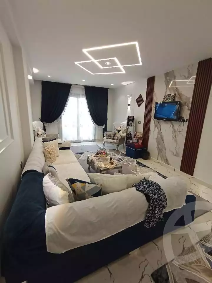 https://aqarmap.com.eg/ar/listing/6540786-for-sale-alexandria-mntq-fr-y-blskndry-el-awayed