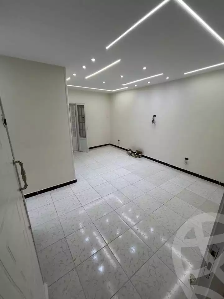 https://aqarmap.com.eg/ar/listing/6541488-for-sale-alexandria-lsywf-el-falki