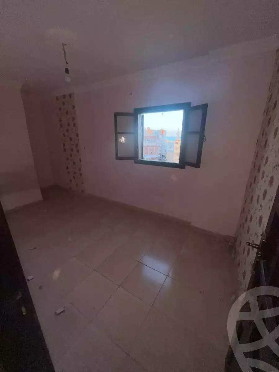 https://aqarmap.com.eg/en/listing/6542235-for-rent-alexandria-bahray-el-anfoshy-al-mosafer-khana-st