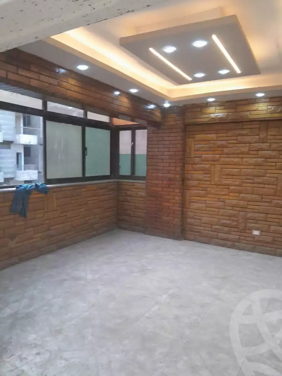 https://aqarmap.com.eg/en/listing/6545022-for-sale-alexandria-l-jmy-el-hanouvel