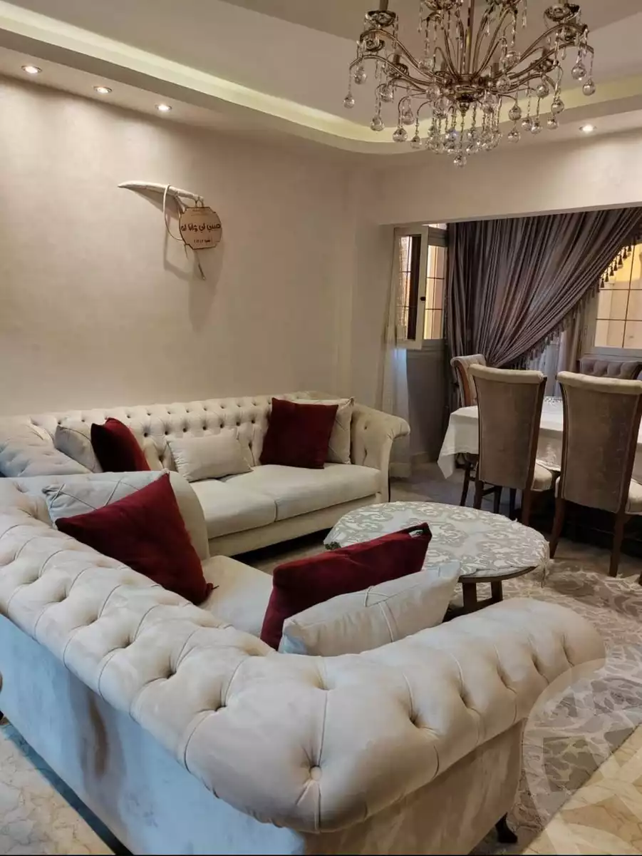 https://aqarmap.com.eg/en/listing/6545743-for-sale-cairo-new-cairo-compounds-el-ashrafia