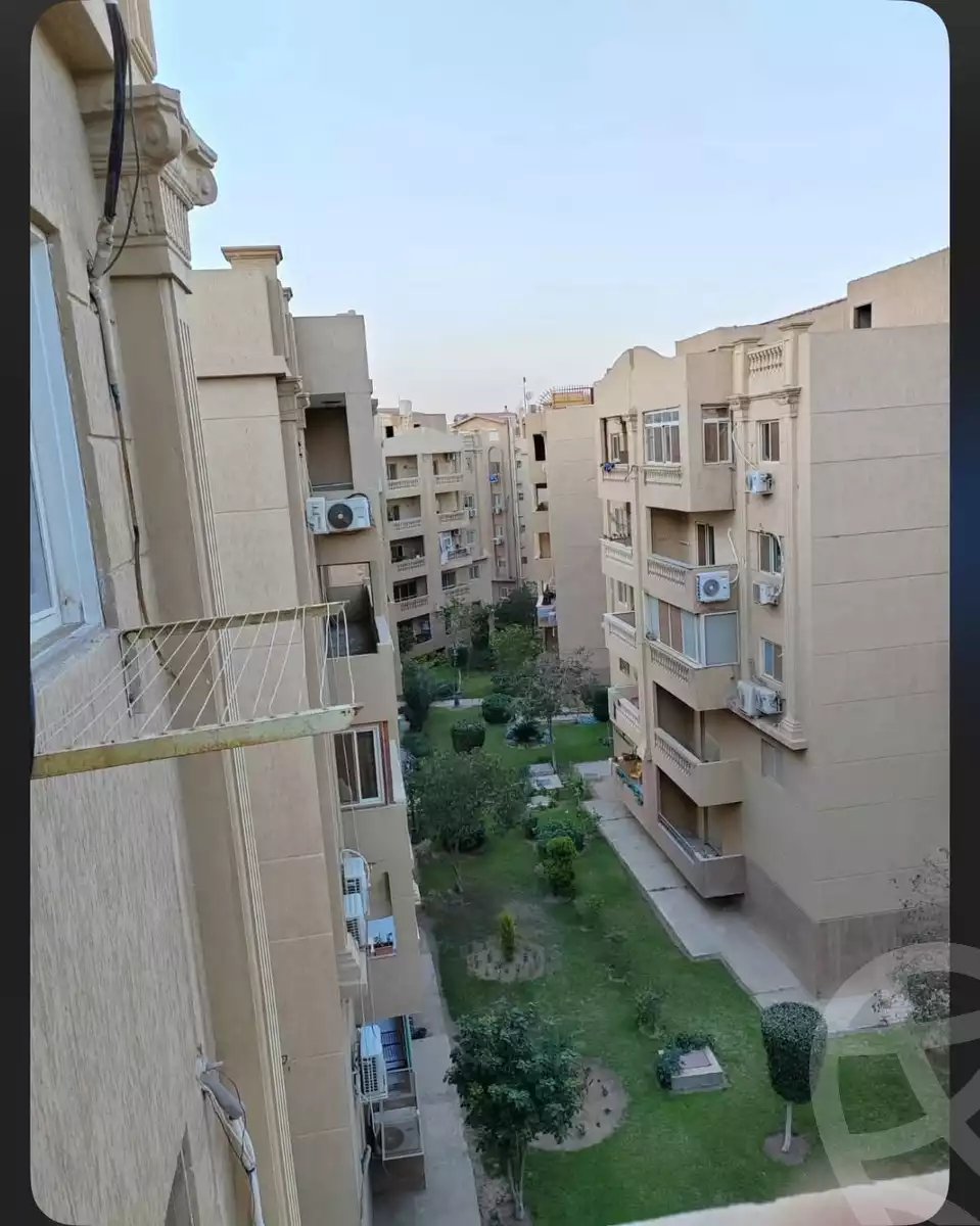 https://aqarmap.com.eg/en/listing/6545743-for-sale-cairo-new-cairo-compounds-el-ashrafia