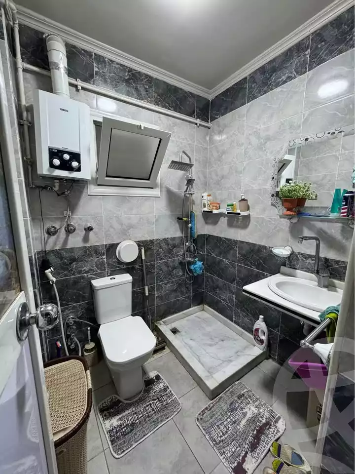 https://aqarmap.com.eg/ar/listing/6546699-for-sale-alexandria-el-asafra-l-sfr-qbly-el-maahad-el-dini-st