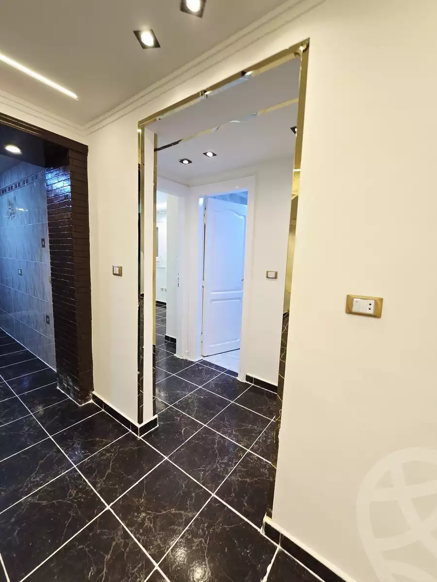 https://aqarmap.com.eg/en/listing/6546767-for-sale-alexandria-l-jmy-shataa-el-nakheel