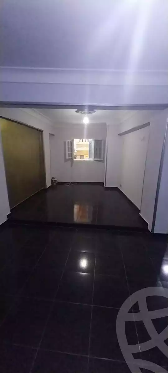 https://aqarmap.com.eg/ar/listing/6550081-for-sale-alexandria-l-jmy-lbytsh-ibrahim-othman-st