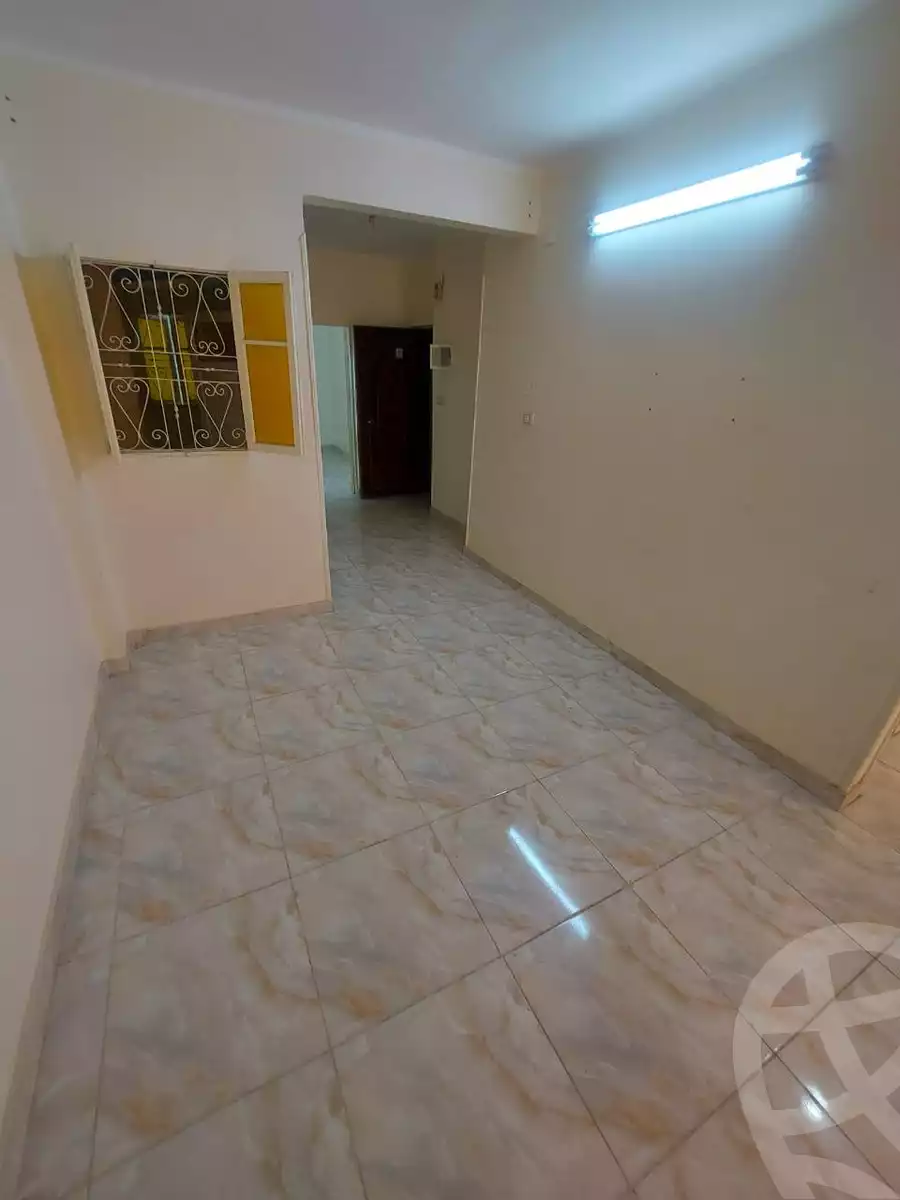 https://aqarmap.com.eg/ar/listing/6550120-for-sale-cairo-helwan-helwan-el-sharkeya-ryad-pasha-st