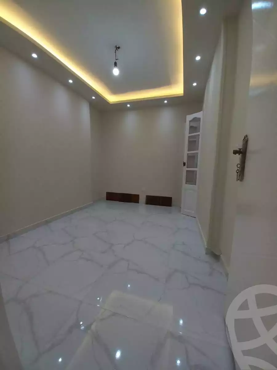 https://aqarmap.com.eg/en/listing/6550600-for-sale-alexandria-sydy-bshr-sydy-bshr-bhry-khalil-hamada-st