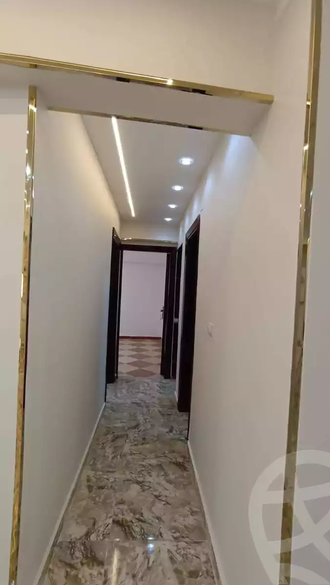https://aqarmap.com.eg/ar/listing/6550576-for-sale-alexandria-lsywf-shamaa