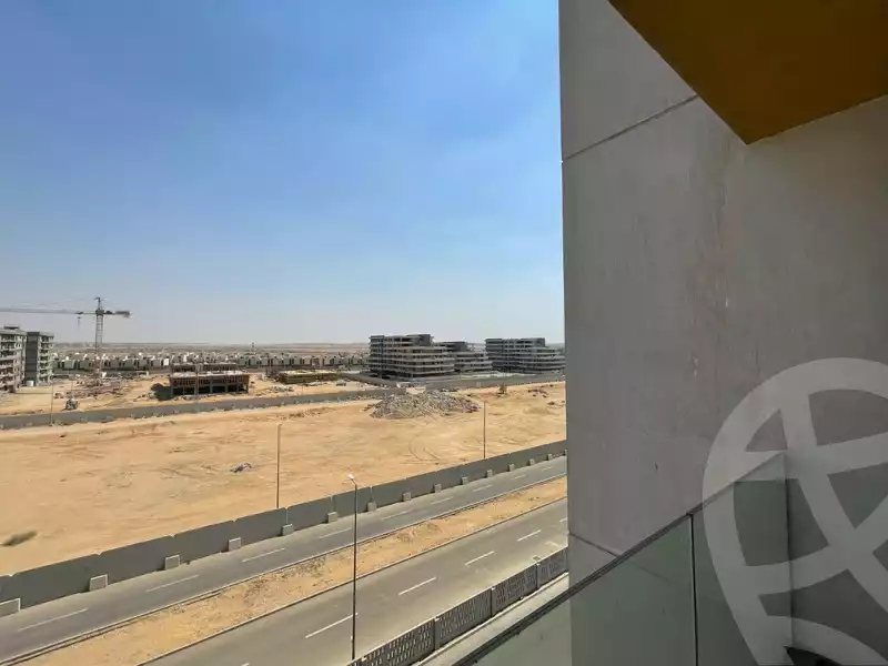https://aqarmap.com.eg/ar/listing/6551193-for-sale-cairo-el-shorouk-compounds-al-burouj-compound-imkan