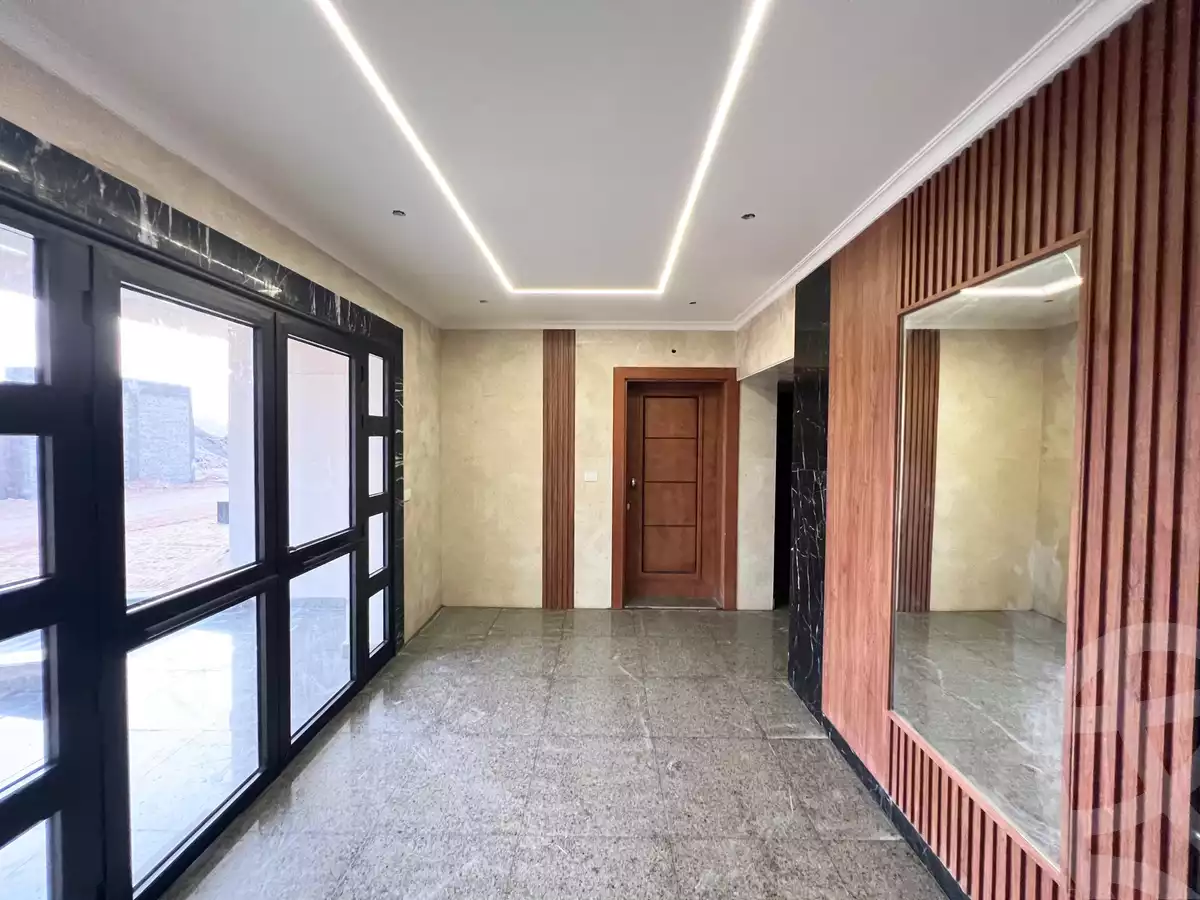 https://aqarmap.com.eg/en/listing/6551320-for-sale-cairo-new-administrative-capital-r8-rmtn