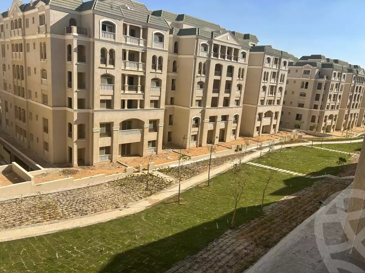 https://aqarmap.com.eg/en/listing/6551679-for-sale-cairo-new-cairo-lmstqbl-syty-compounds-lavenir