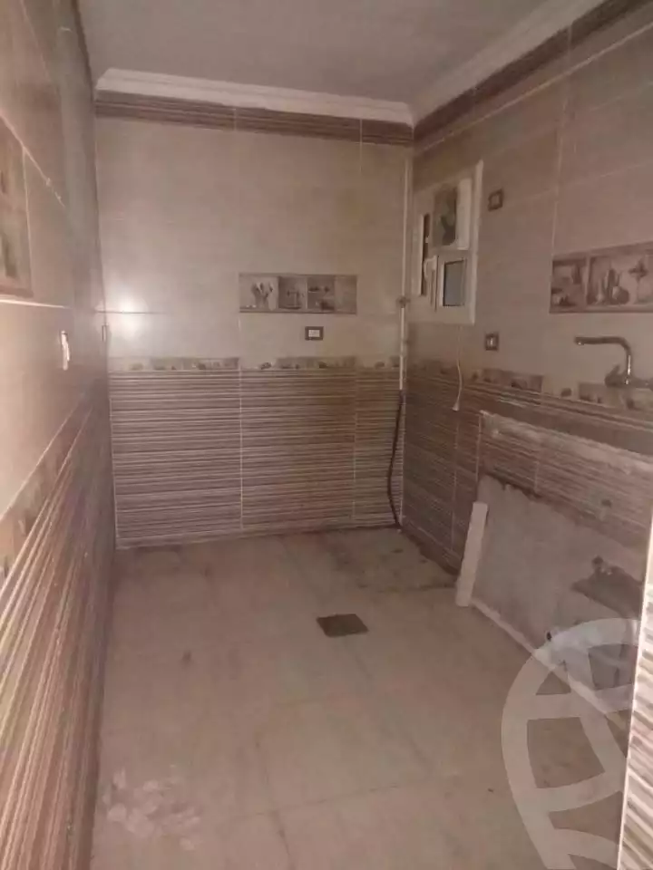 https://aqarmap.com.eg/ar/listing/6551852-for-sale-alexandria-l-jmy-lbytsh-el-zohour-st