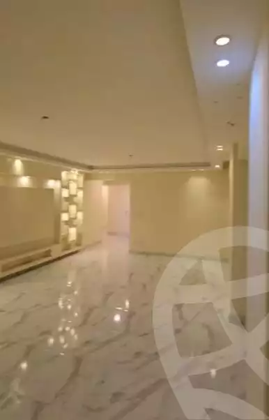 https://aqarmap.com.eg/ar/listing/6552012-for-rent-cairo-mokattam-el-hadabah-el-wosta-rd-lmbhth