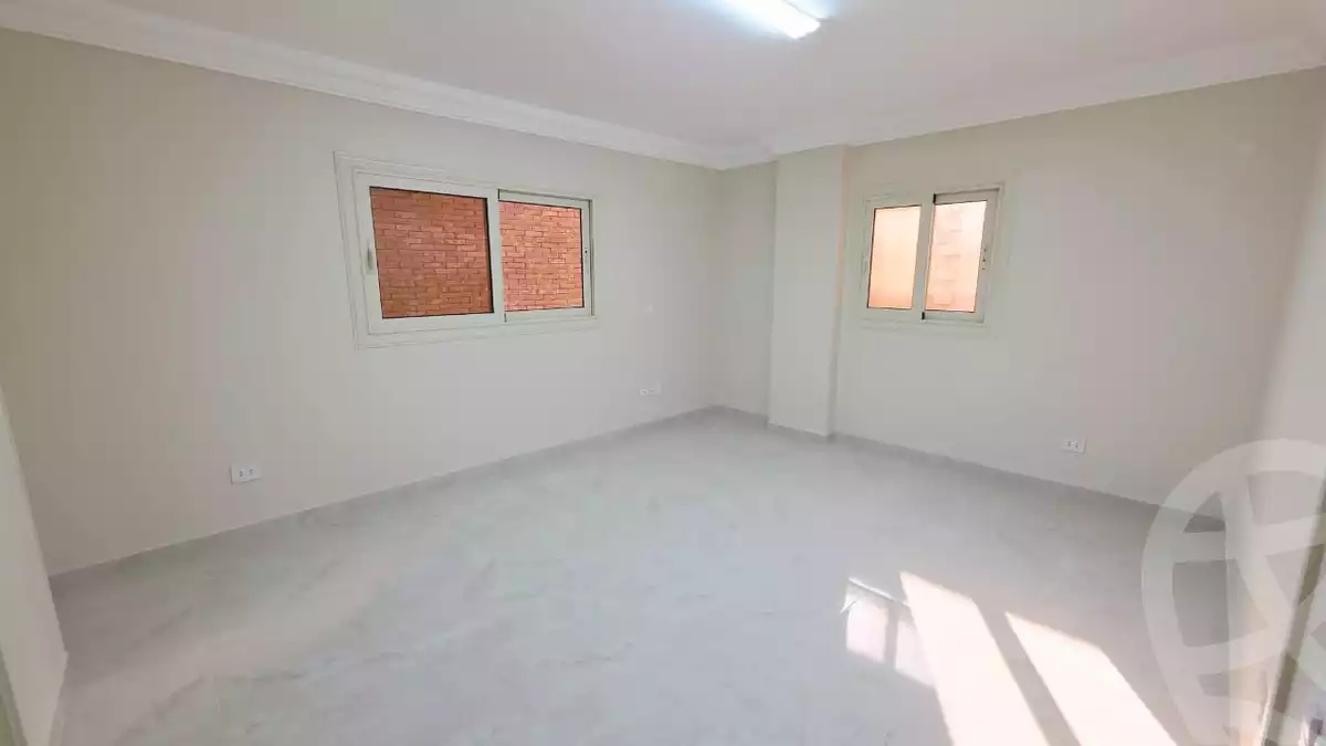 https://aqarmap.com.eg/ar/listing/6552656-for-rent-cairo-el-maadi-zahraa-el-maadi-el-merag-el-elwy