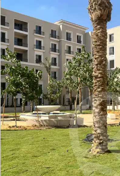 https://aqarmap.com.eg/ar/listing/6553436-for-sale-cairo-el-sheikh-zayed-city-compounds-kmbwnd-fyldj-wyst-dr-llttwyr