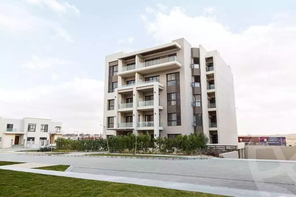https://aqarmap.com.eg/en/listing/6553420-for-sale-cairo-new-cairo-compounds-the-address-east